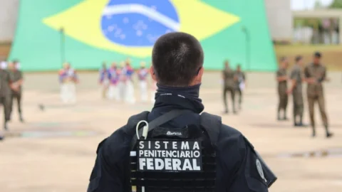 Sistema Penitenciário Federal recebe autorização da Gestão para nomear 76 novos candidatos 1 Sistema Penitenciário Federal recebe autorização da Gestão para nomear 76 novos candidatos