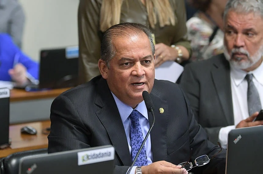 CAE confirma contribuição sobre serviços de streaming; projeto vai à Câmara 1 Aprovado pela CAE, substitutivo de Eduardo Gomes ao PL 2.331/2022 segue para a Câmara