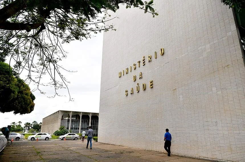 Segundo o Ministério da Saúde, informações adicionais e documentos complementares devem ser apresentados por meio do site do InvestSUS