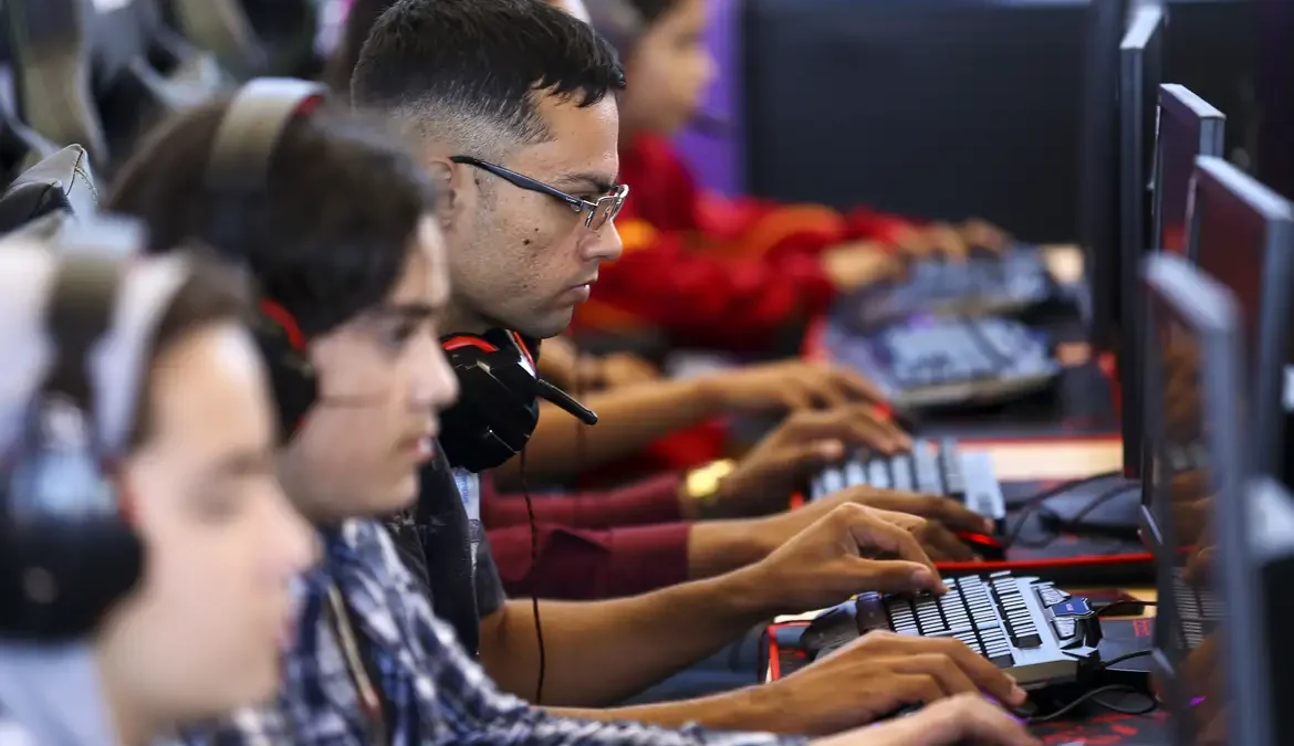 A Câmara dos Deputados aprovou, nesta terça-feira (9), o marco legal para a indústria de jogos eletrônicos