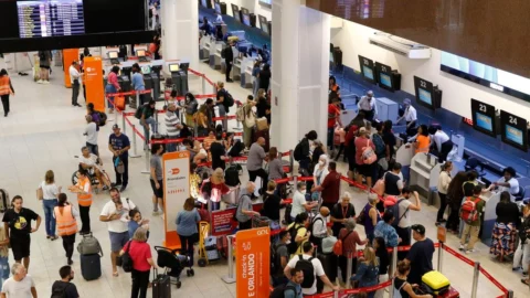 Programa de passagens aéreas acessíveis deve sair nas próximas semanas 9 Programa de passagens aéreas acessíveis deve sair nas próximas semanas