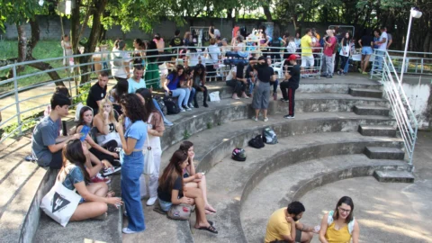 Universidade do Estado de Minas Gerais publica edital que oferece auxílios financeiros a calouros