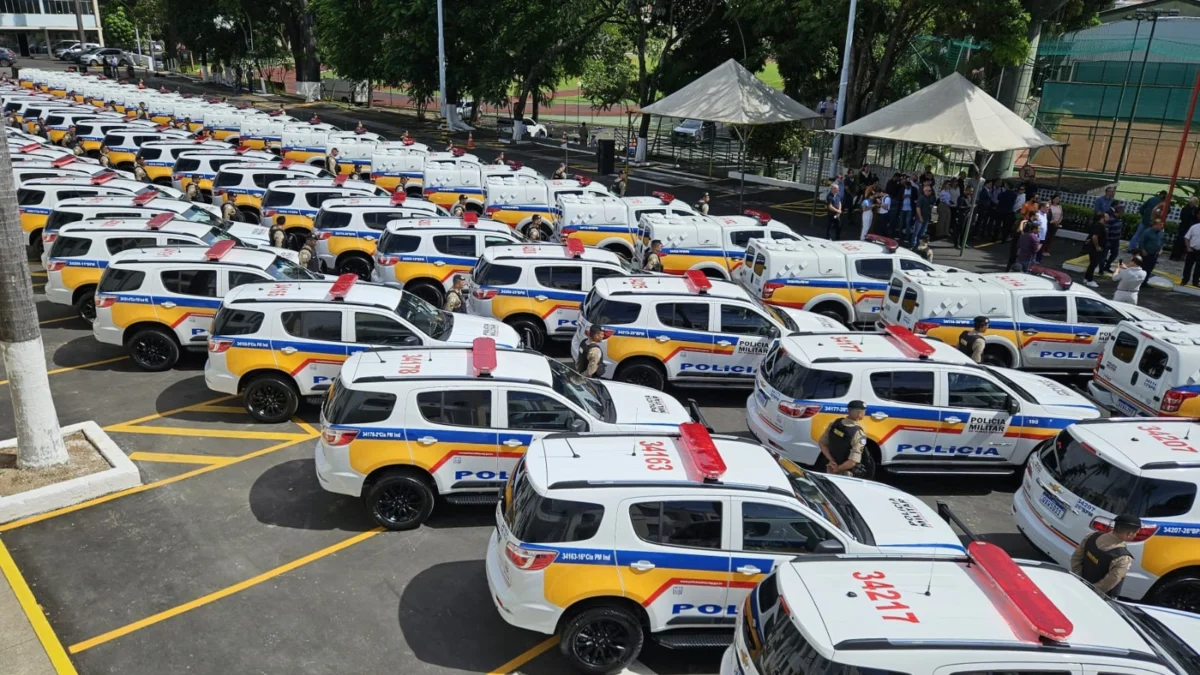 A Polícia Militar de Minas Gerais (PMMG) recebeu, nesta segunda-feira (8/4), 112 novas viaturas