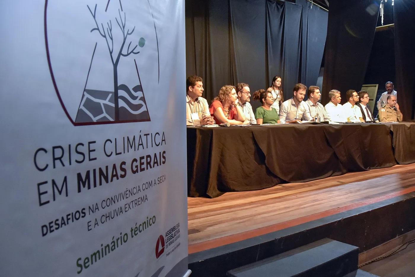 Alerta sobre mudança do clima no Jequitinhonha é destaque em seminário da ALMG
