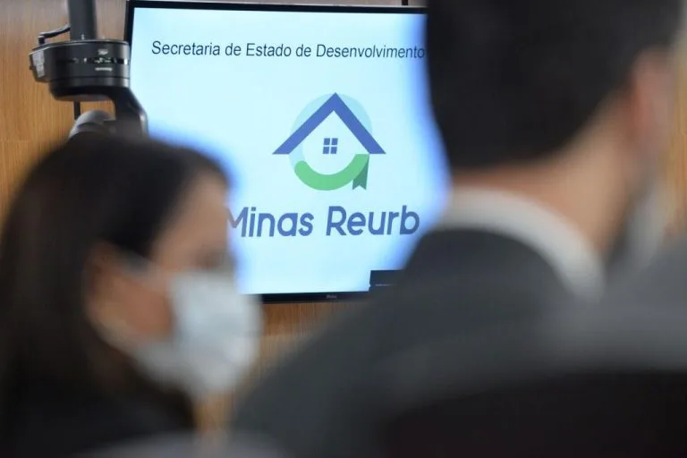 Governo formaliza seis novos convênios de regularização fundiária urbana pelo programa Minas Reurb