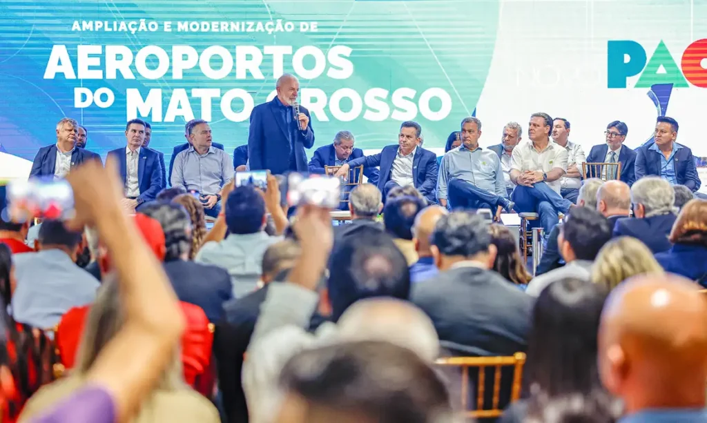 O presidente Luiz Inácio Lula da Silva participou nesta quarta-feira (31) da entrega de obras de ampliação e modernização de quatro
