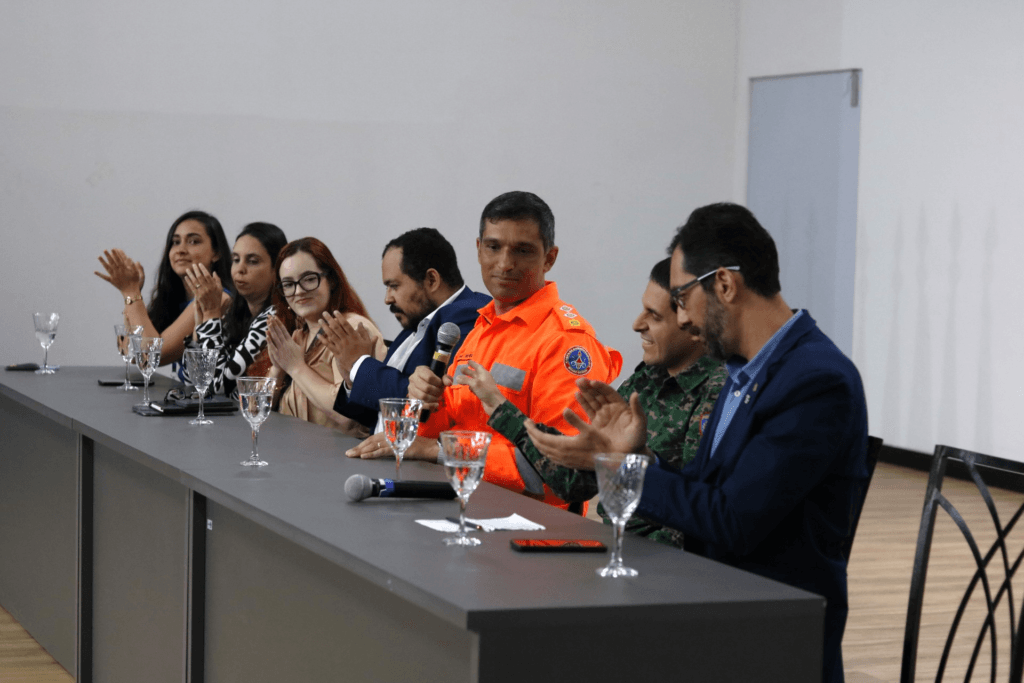 Aula magna de Medicina Veterinária debate relação entre direitos humanos e bem-estar animal 3 image 51