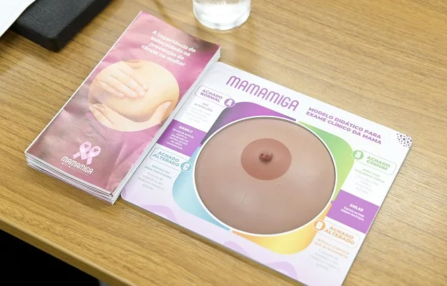 Atividade da Comissão de Defesa dos Direitos da Mulher integra campanha Outubro Rosa - Arquivo ALMG