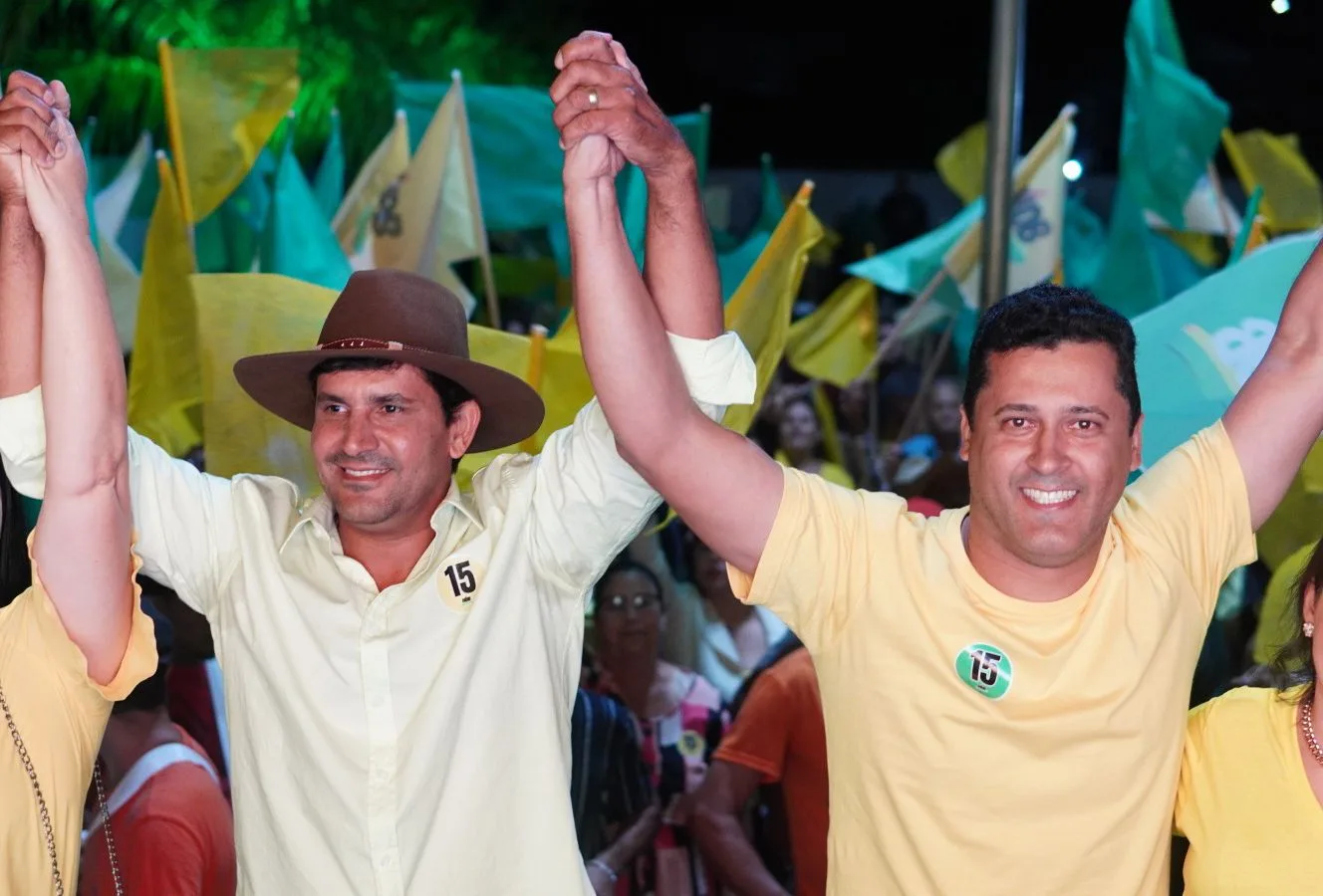 Reinaldo e Weder disparam com 49,4% e lideram corrida eleitoral em Divino das Laranjeiras