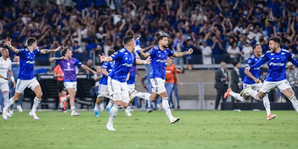 O clube celeste está de volta a uma semifinal de competição continental após 15 anos