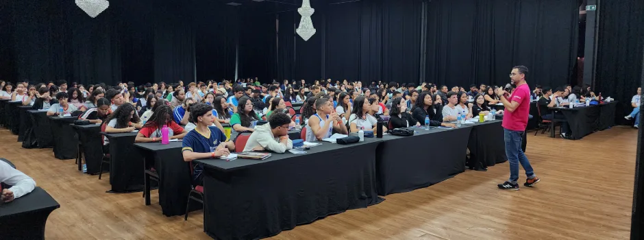 Governo de Minas realiza imersão com estudantes pré-selecionados no Passaporte Mineiro do Conhecimento