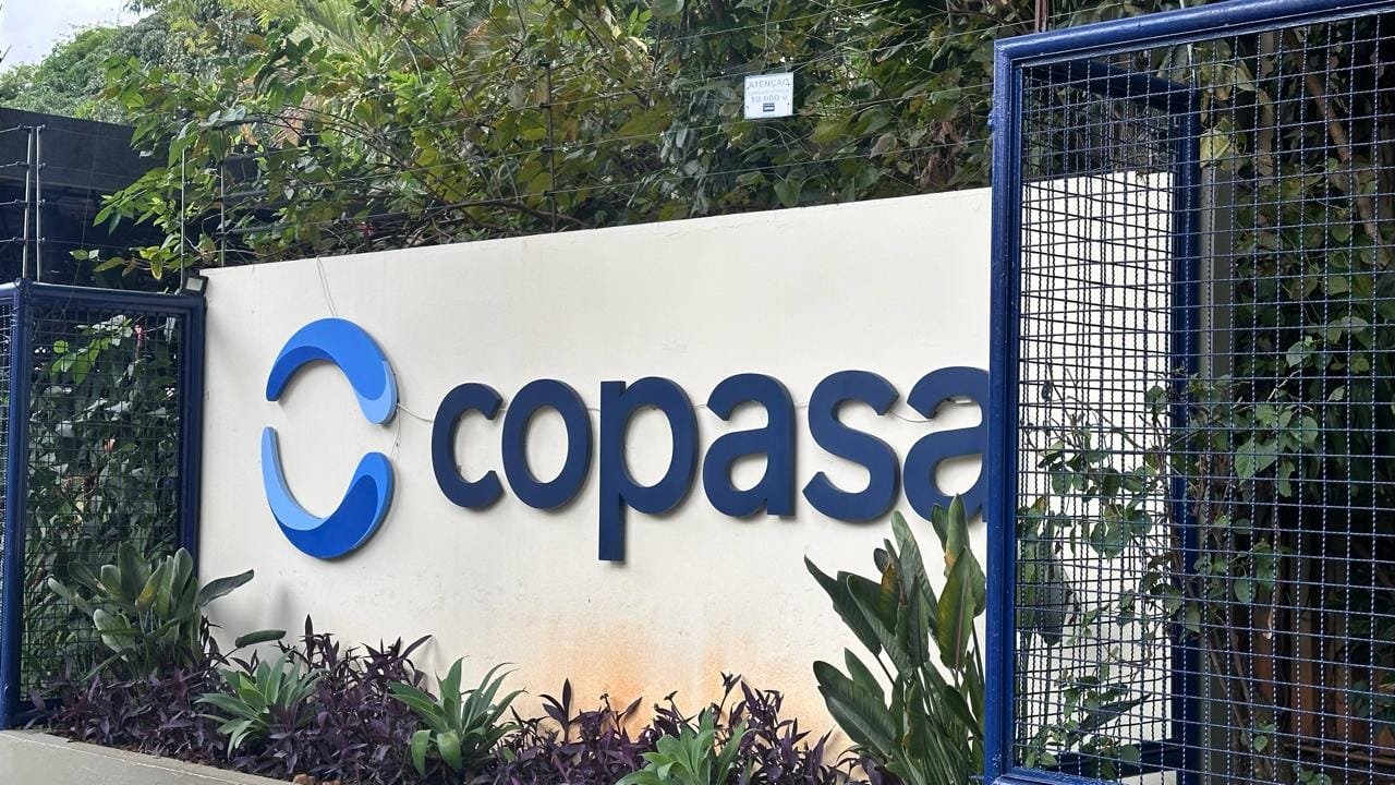 Revista Time elege Copasa a melhor empresa de saneamento brasileira em desempenho financeiro e sustentável 1 Mais uma importante publicação colocou a Companhia de Saneamento de Minas Gerais (Copasa) em destaque no quesito governança