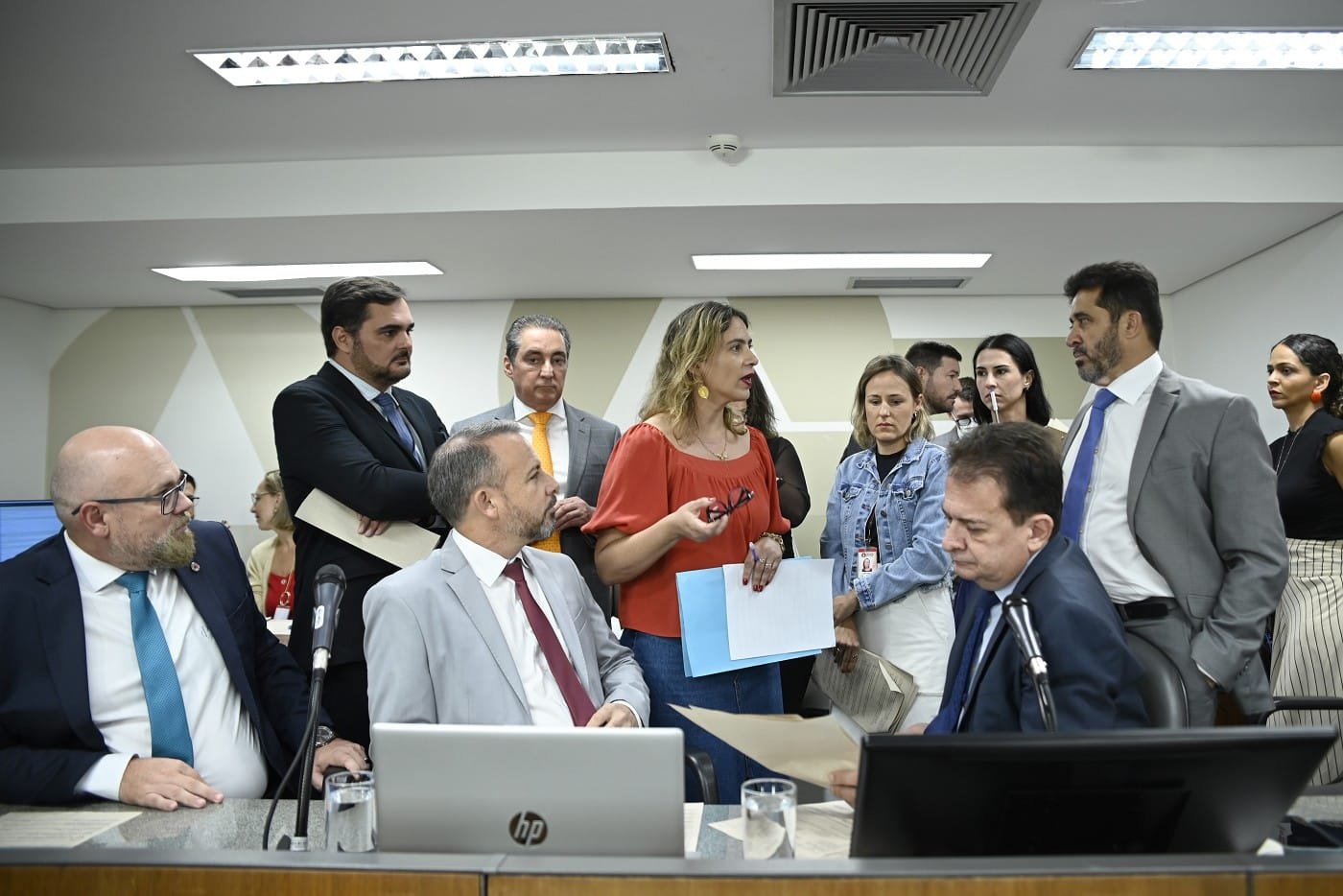 Pronto para o 2º turno projeto para coibir assédio moral no serviço público 7 Pronto para o 2º turno projeto para coibir assédio moral no serviço público