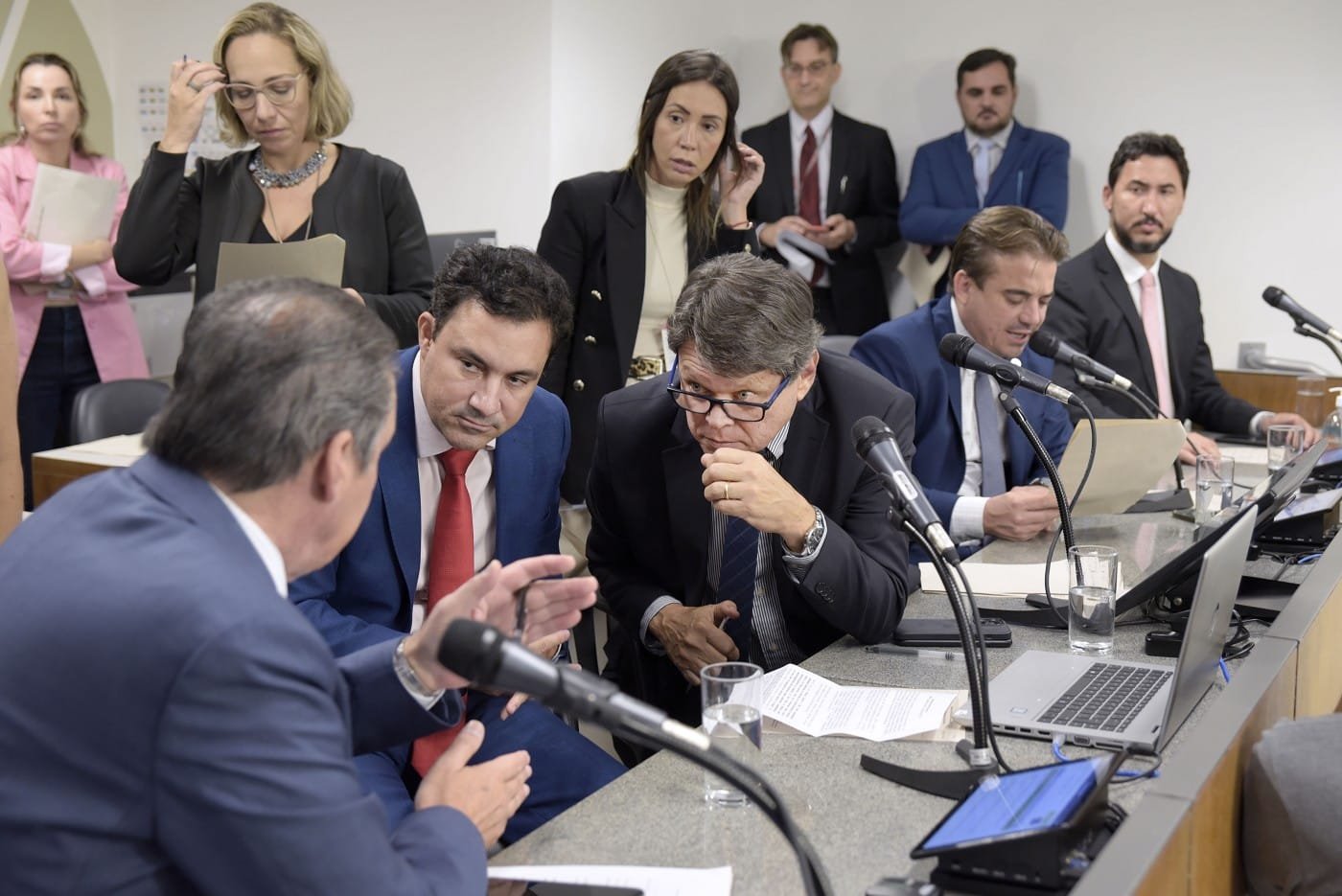 Adiamento do pagamento do IPVA pode ser votado em definitivo