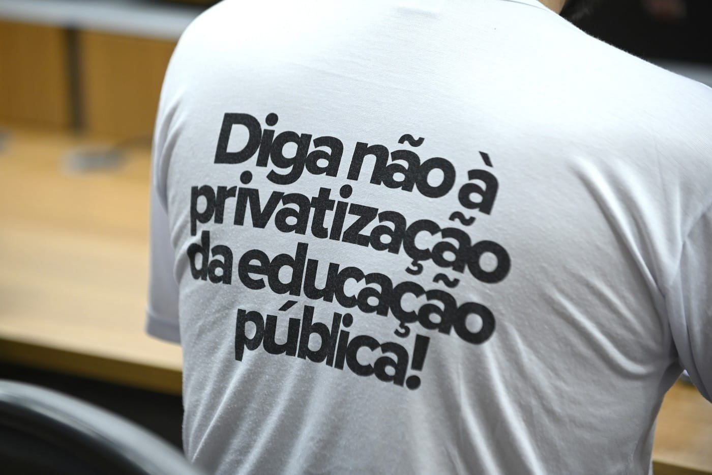 Representantes das categorias da educação puderam esclarecer dúvidas sobre os pagamentos retroativos