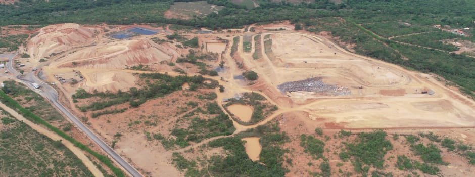 Panorama dos Resíduos Sólidos indica que 60% dos municípios de Minas Gerais destinam materiais de forma ambientalmente adequada 1 Em Minas Gerais, mais de 60% dos municípios destinam Resíduos Sólidos Urbanos (RSU) para empreendimentos com regularização ambiental válida