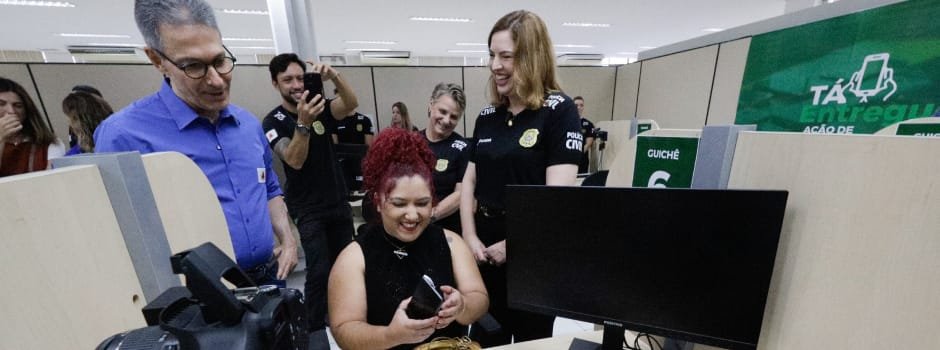 Governo de Minas promove a devolução de mais de 300 celulares recuperados em ação da Polícia Civil 2 Governo de Minas promove a devolução de mais de 300 celulares recuperados em ação da Polícia Civil