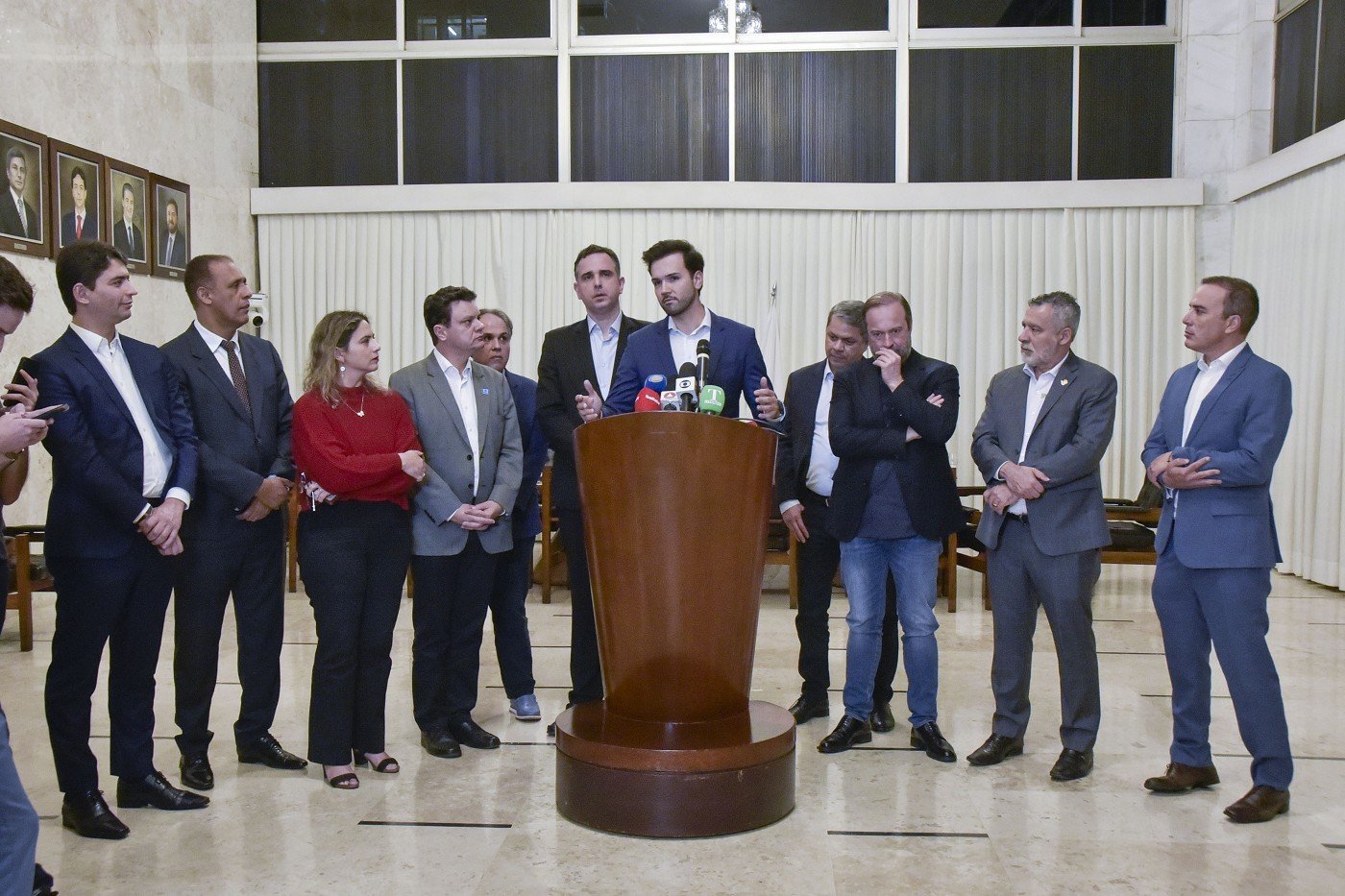 Com esforço da Assembleia, Minas já tem solução definitiva para dívida 3 Com esforço da Assembleia, Minas já tem solução definitiva para dívida