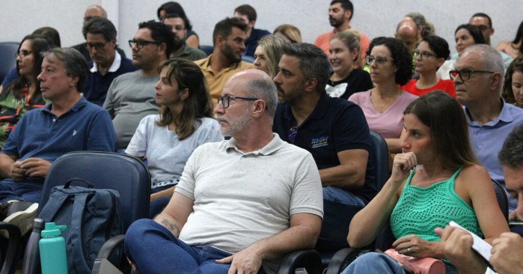 9º Workshop Experience: professores da UNIVALE recebem capacitação no retorno das férias 2 17386142192714538008564520674478