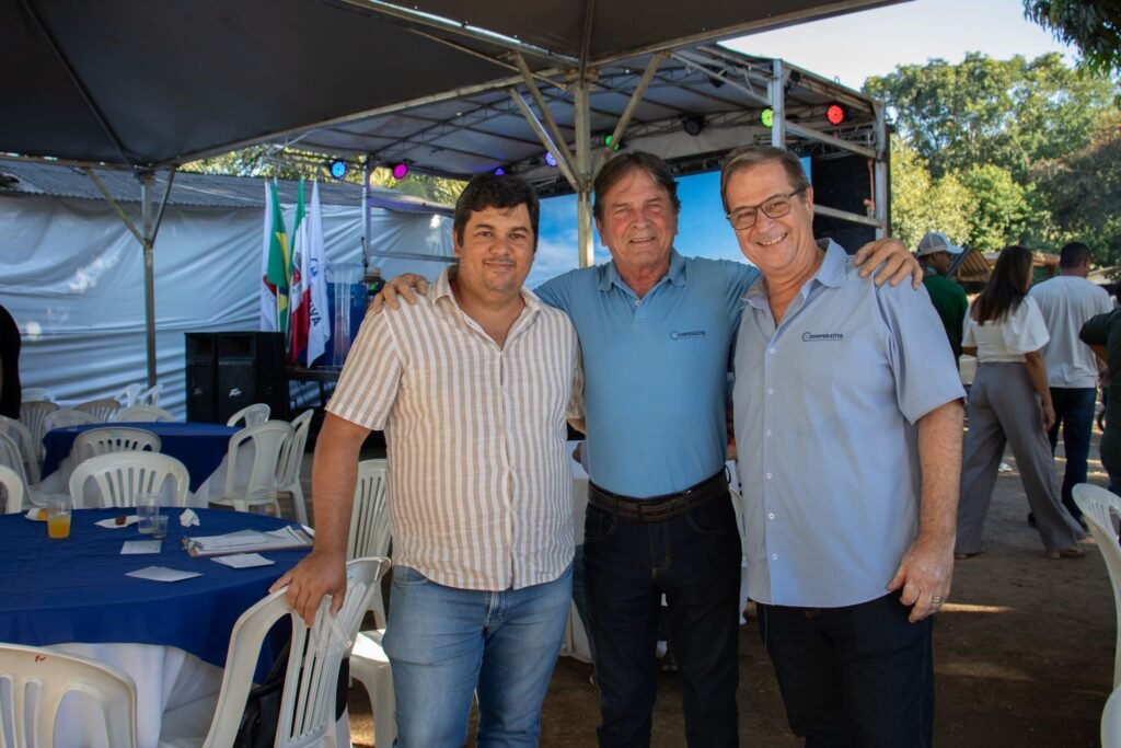 Dia de Campo da Cooperativa destaca os benefícios da assistência técnica para o fortalecimento da produção leiteira 5 17398250192825391806231104974895