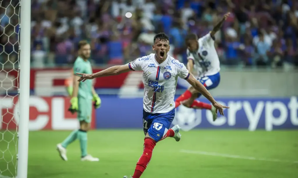 O Bahia derrotou o The Strongest (Bolívia) por 3 a 0, na noite desta terça-feira (25) na Arena Fonte Nova, em Salvador