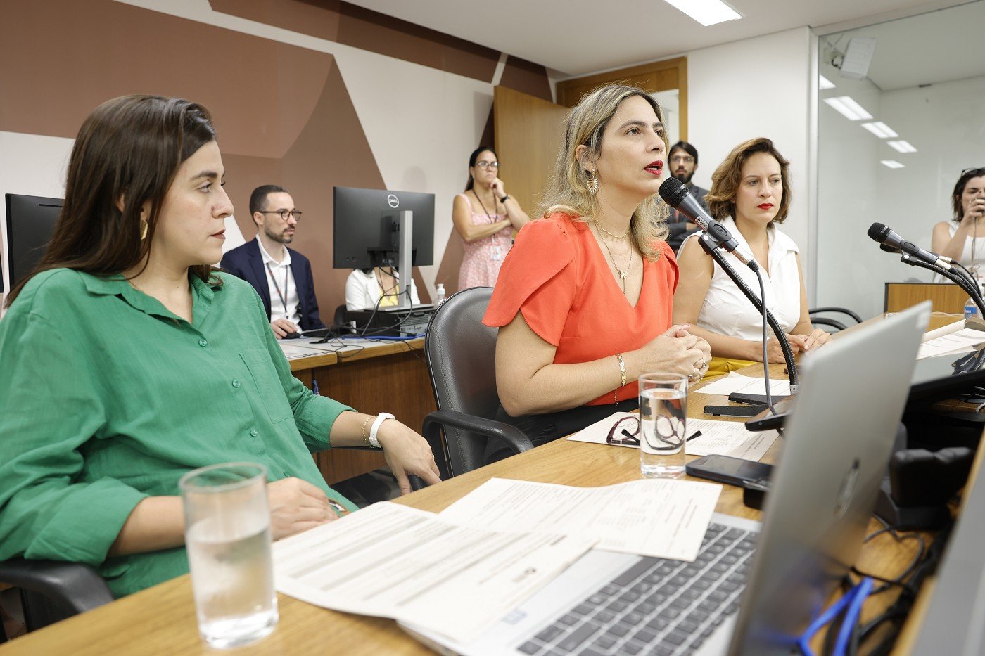 Nomeação de aprovados remanescentes em concurso da Educação deve ocorrer até abril 4 Nomeação de aprovados remanescentes em concurso da Educação deve ocorrer até abril