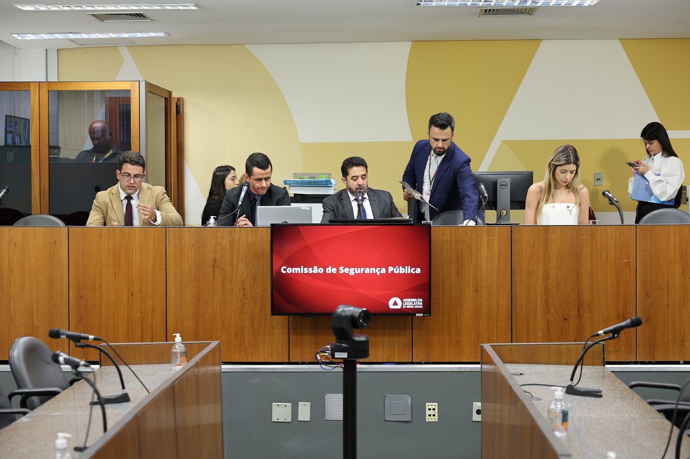 Autor do projeto e relator participaram da reunião da Segurança Pública