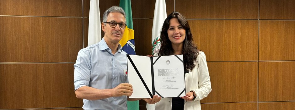 Governador Romeu Zema e a nova secretária, Mila Corrêa