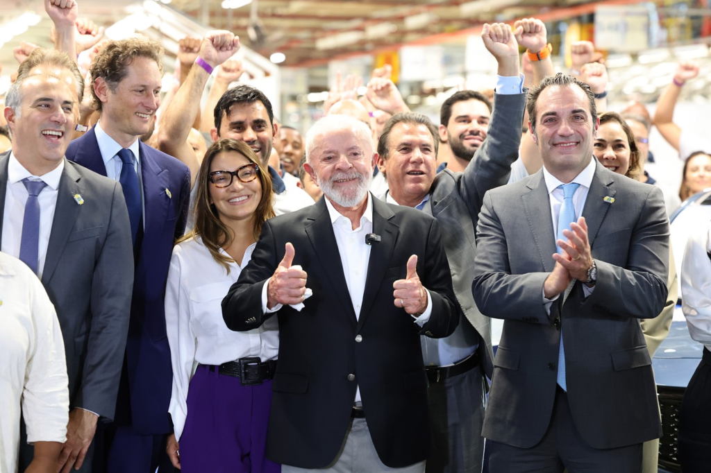 Novo centro de produtos automotivos híbridos deve atrair milhões para o Estado 16 image 42