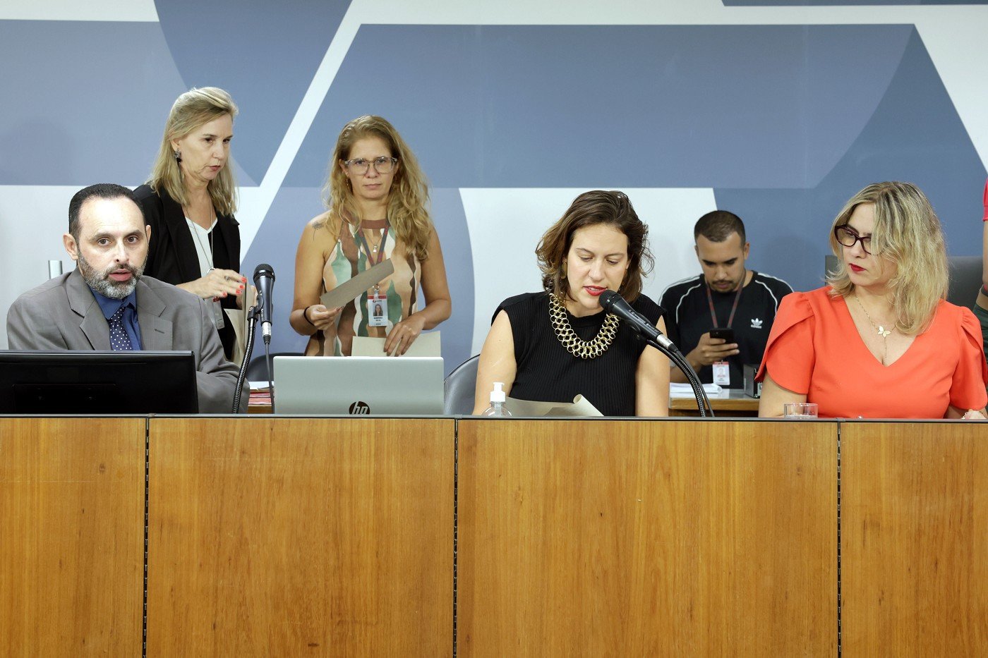 Comissões encerram a etapa de definição do Tema em Foco para 2025/2026