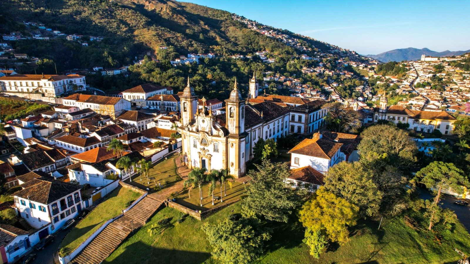 Secult-MG e IFSULDEMINAS abrem mais de 700 vagas em cursos gratuitos de capacitação em turismo 1 A iniciativa integra o programa Rotas do Conhecimento, uma parceria entre a Secult e IFSULDEMINAS
