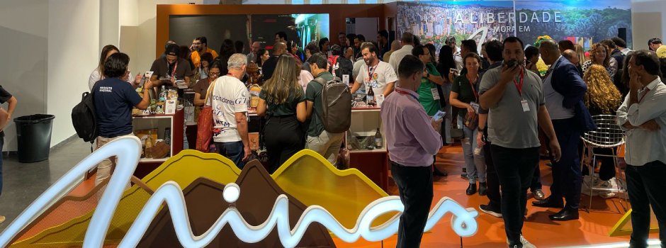 Minas brilha na MTM 2025 com estande inédito do Turismo da Fé e lançamentos que celebram cultura, sabores e espiritualidade 1 Minas Gerais reforça sua posição de destaque no turismo nacional com uma participação histórica na MTM 2025, que teve início nesta
