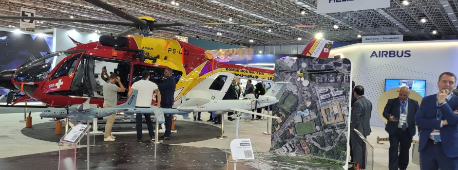 O modelo exposto na feira, um EC 145, foi adquirido pelo Governo de Minas como parte de um investimento de R$ 182 milhões na renovação