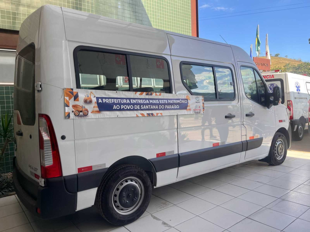 Santana do Paraíso reforça frota da saúde com aquisição de 3 novas ambulâncias e uma van 2 image 121