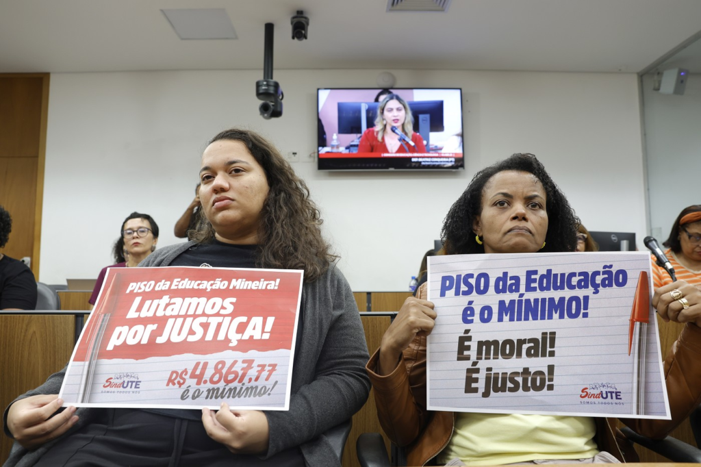 Servidores da educação básica querem reajuste maior do que o proposto pelo governo 3 image 39