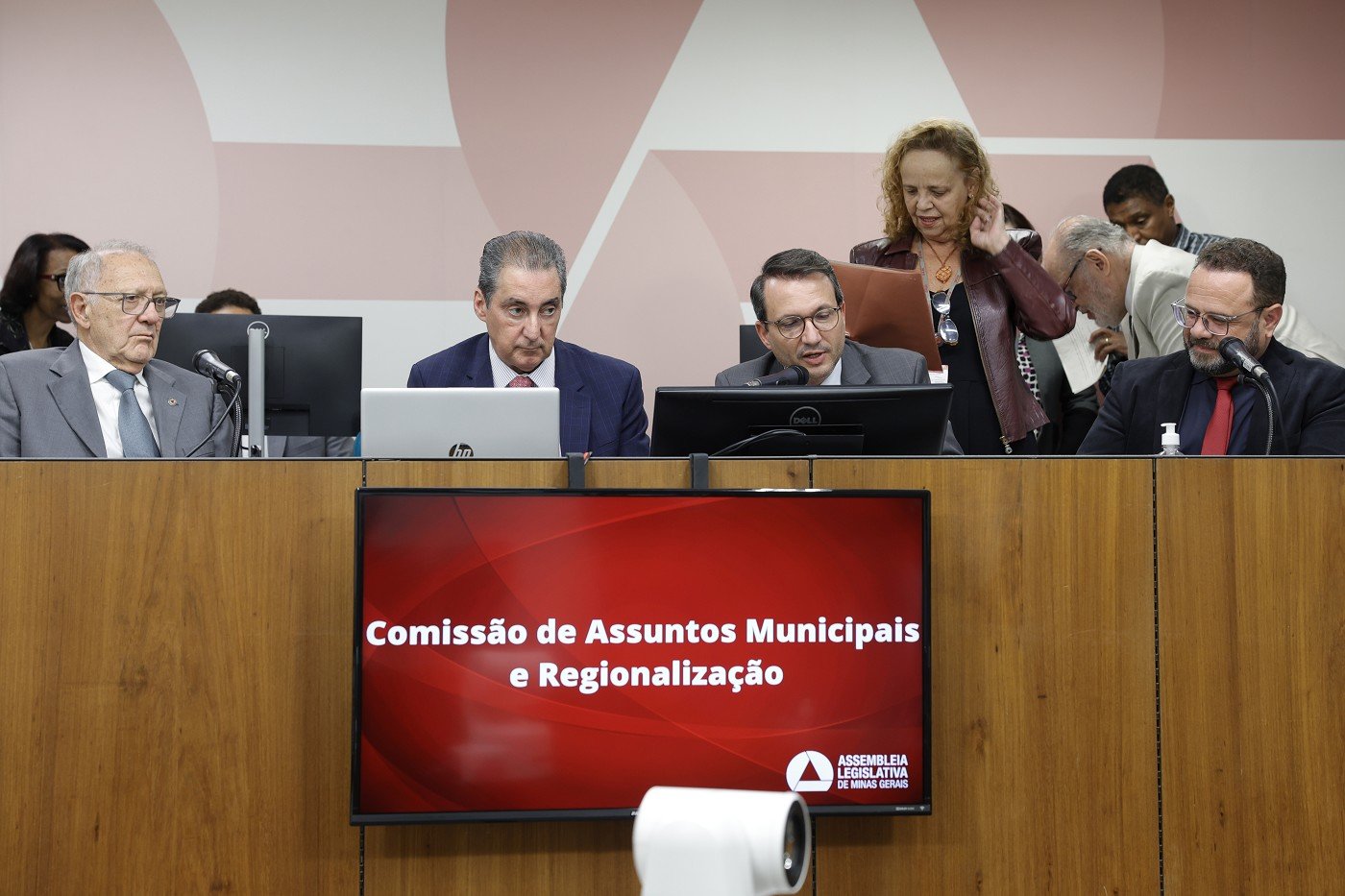 Três comissões aprovam planos de trabalho para estratégia do Assembleia Fiscaliza 1 Planejamento contém metas e cronograma de atividades para o monitoramento intensivo das políticas públicas em 2025/2026