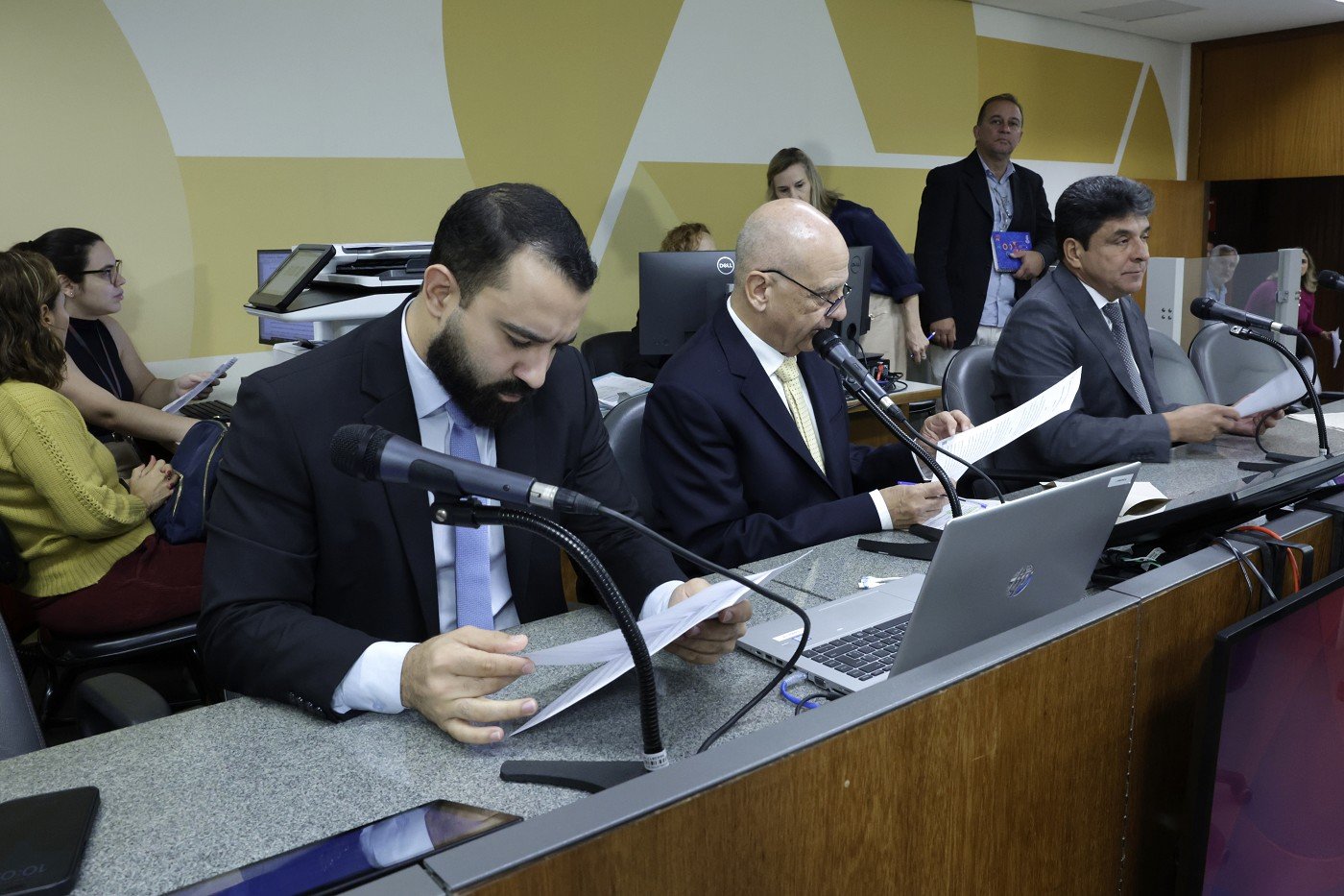 Identificação de pessoas com doenças raras pronta para votação final 1 Também foram analisados na mesma reunião projetos sobre banco de leite virtual, redirecionamento de pacientes e exames pré-natais