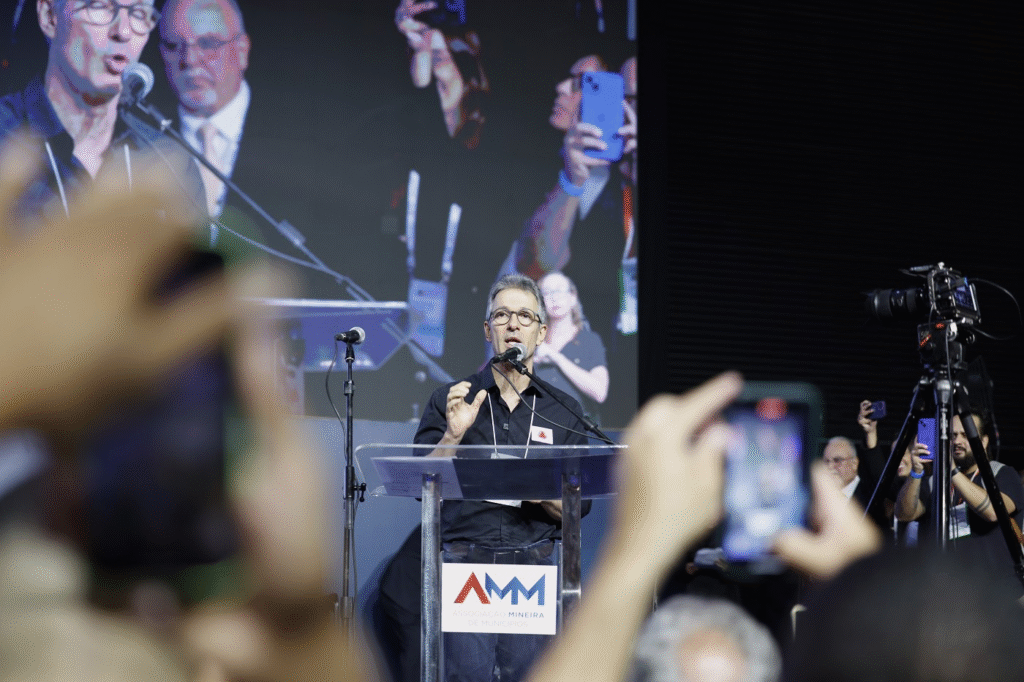 Presidente da ALMG destaca importância do Congresso Mineiro de Municípios 4 image 12