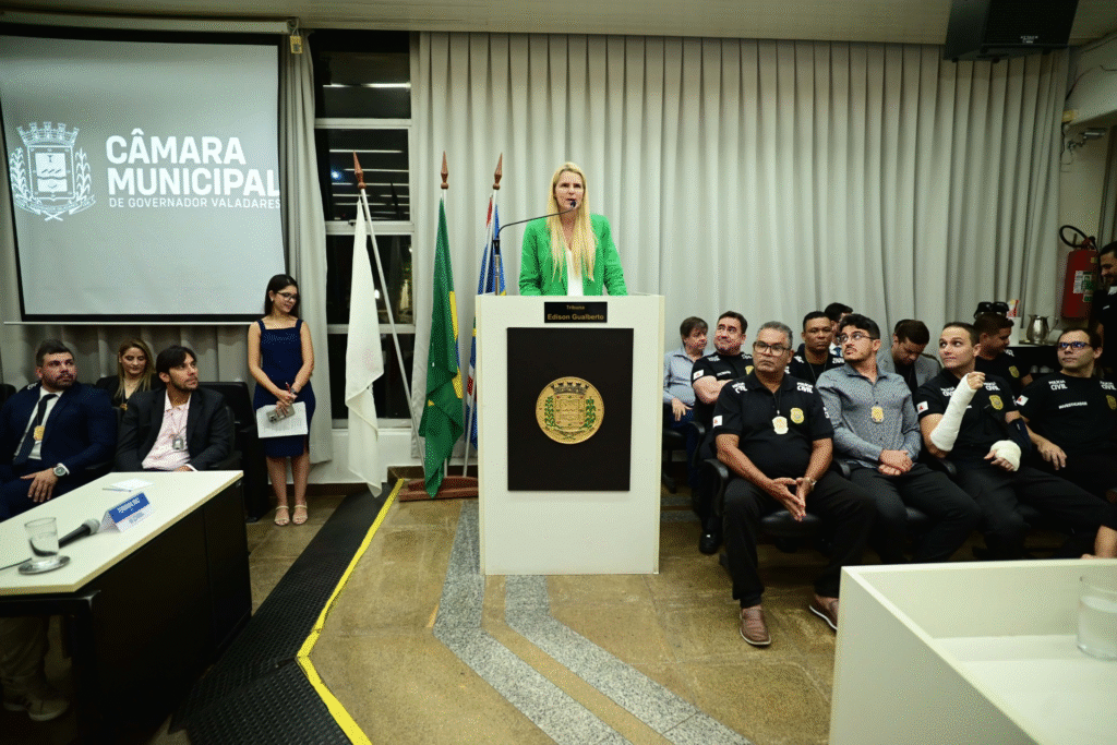Policiais civis são homenageados na Câmara de Valadares 4 image 83