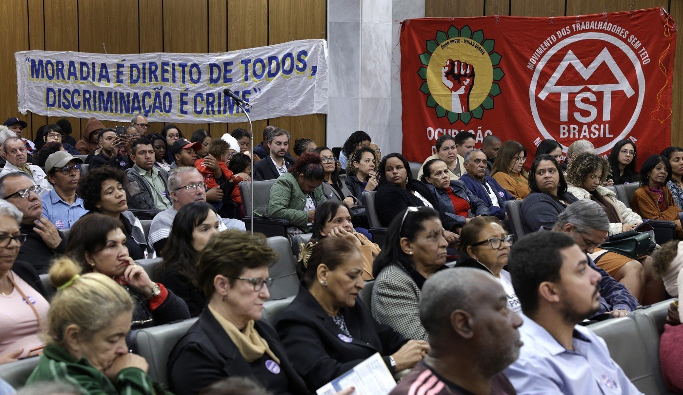 Perfil de habitação da população mais pobre mudou das ocupações para aluguéis onerosos 5 Perfil de habitação da população mais pobre mudou das ocupações para aluguéis onerosos