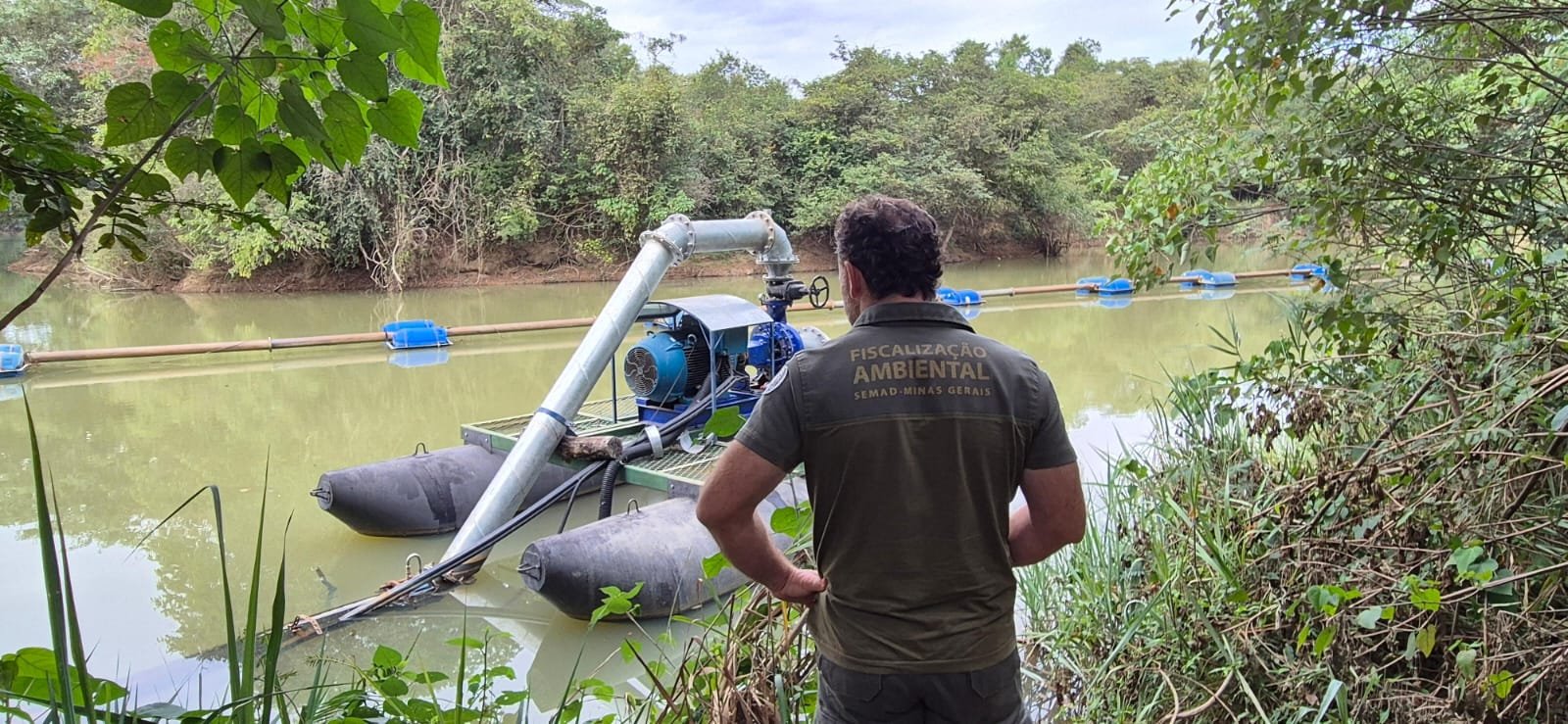 Governo de Minas fiscaliza uso irregular da água no Alto São Francisco e aplica R$ 190 mil em multas 1 Governo de Minas fiscaliza uso irregular da água no Alto São Francisco e aplica R$ 190 mil em multas