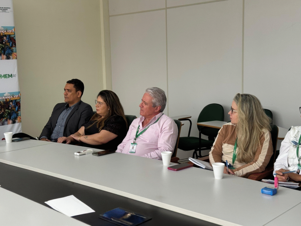 Ipatinga inicia tratativas com Defensoria Pública para agilizar transferência de pacientes graves 1 image 133