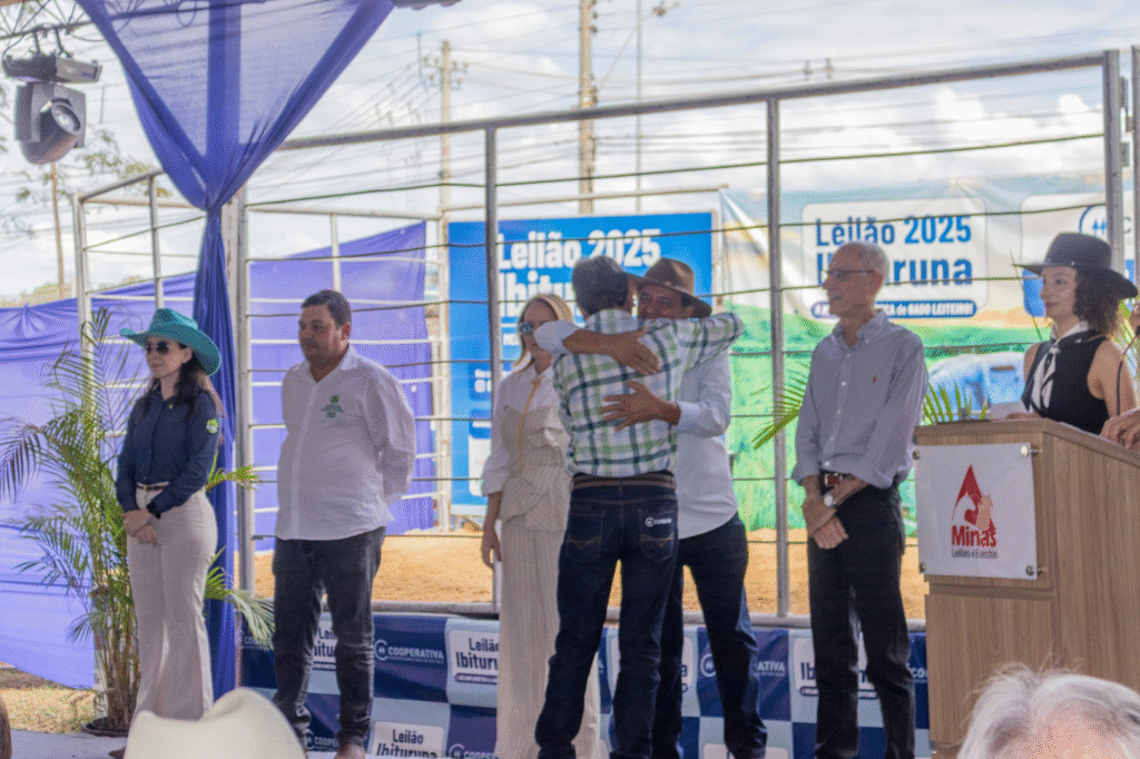 Cooperativa finaliza sua participação na ExpoAgro GV com grandes resultados 3 image 149