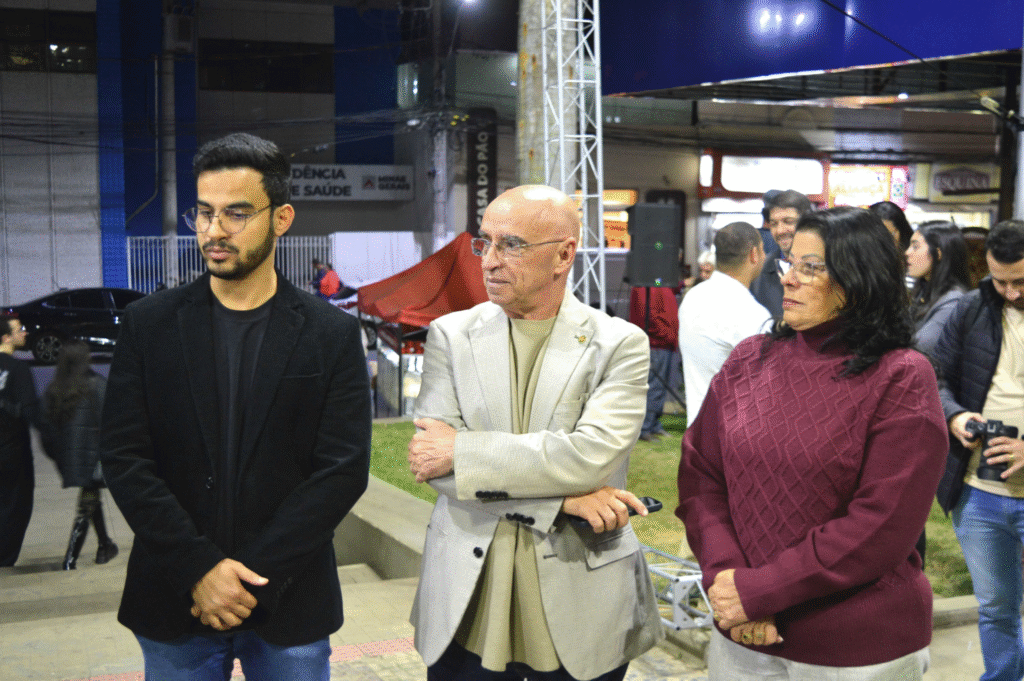 Exposição do Fantástico Mundo Marinho atrai centenas de pessoas em Manhuaçu 1 image 42