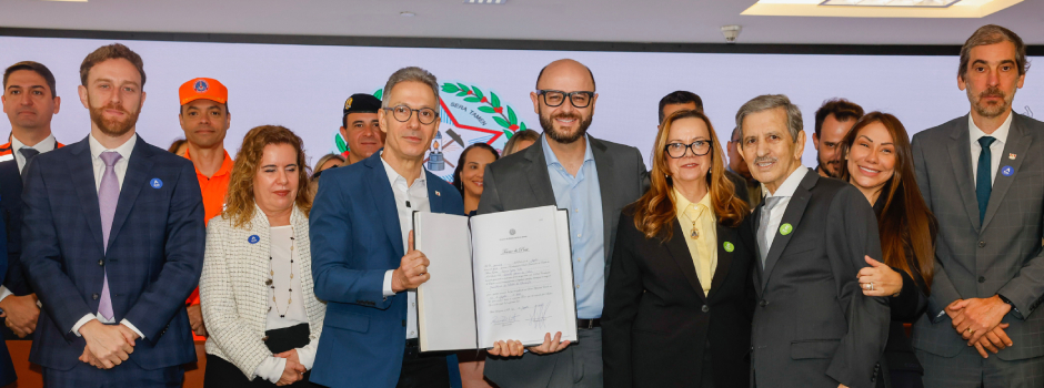 Governador empossa novo secretário de Educação de Minas Gerais 10 image 25