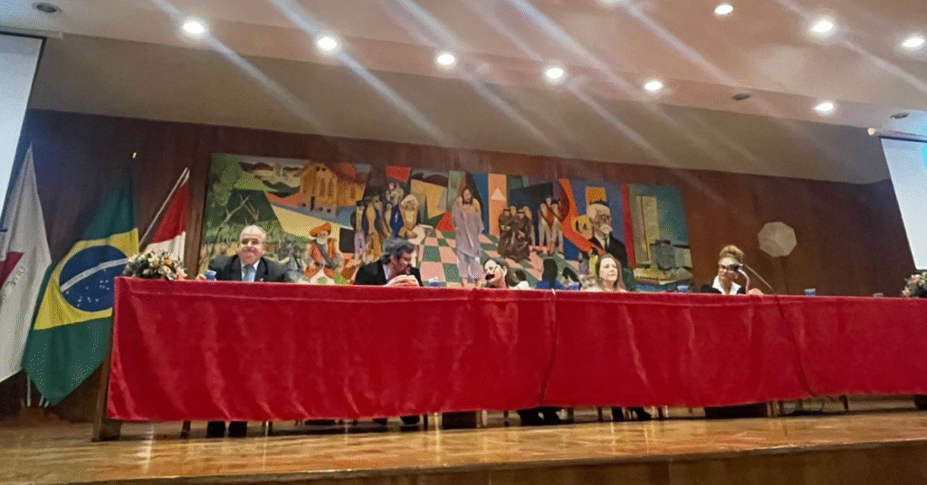 Professor da UNIVALE debate negociação e mediação de conflitos em seminário na UFMG 2 image 293