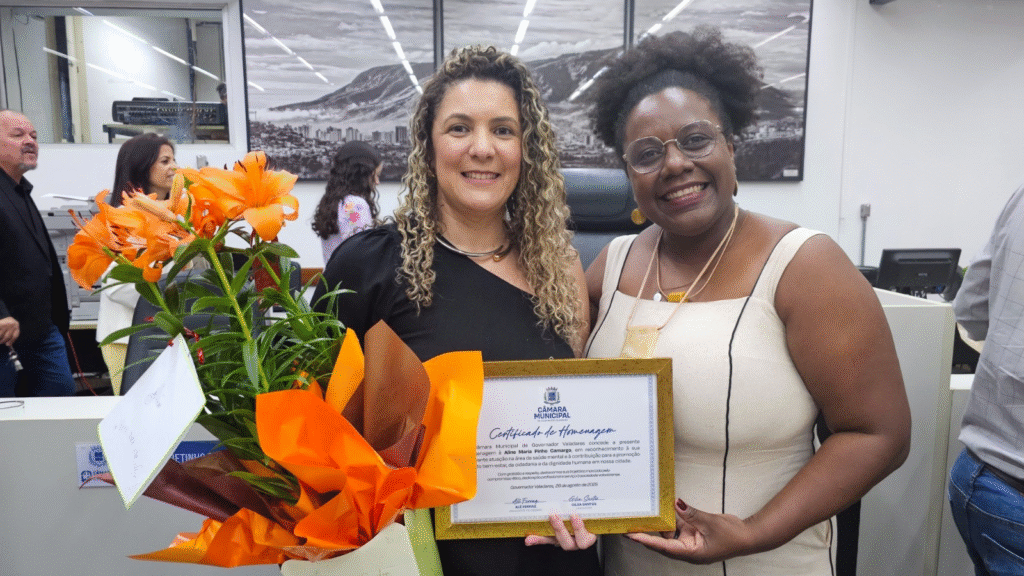 Psicólogas da UNIVALE recebem homenagem na Câmara Municipal 4 image 426