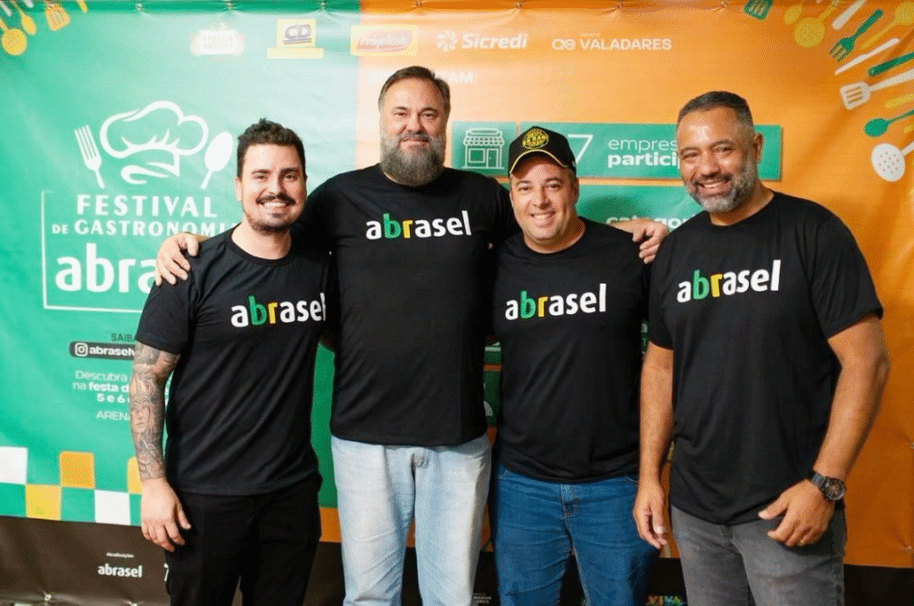 Aninha e Fernando Graciolli destacam o Festival Gastronômico da Abrasel e fazem homenagem a José Anastácio 15 image 45