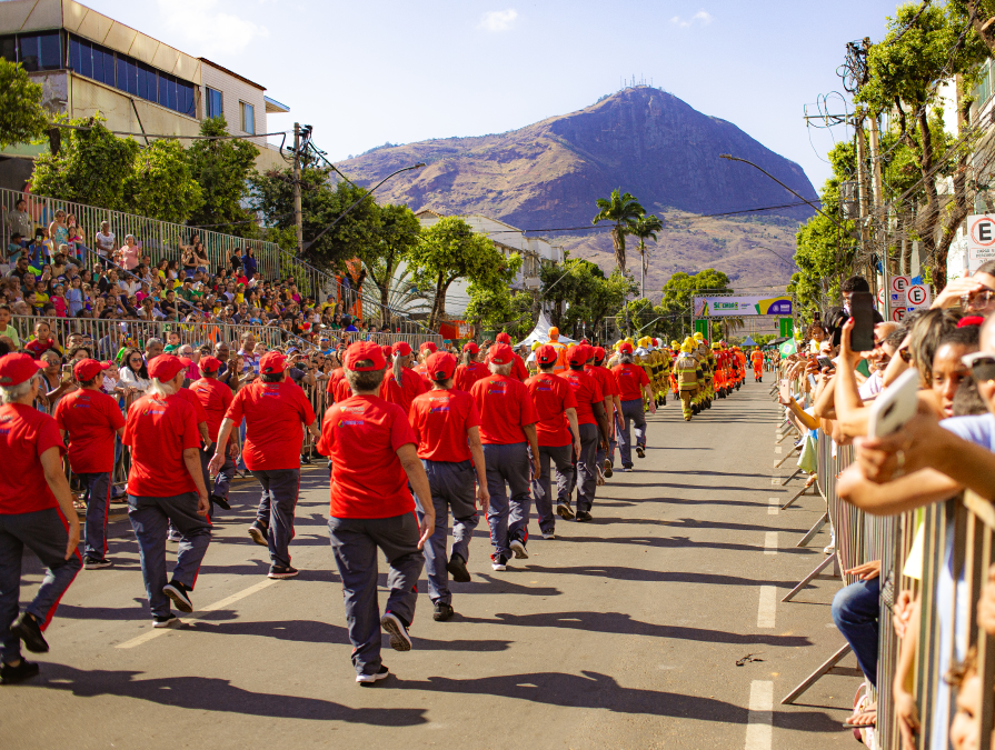 Sete de Setembro terá desfile com o tema “Cidadania em movimento: Valadares segue em frente” 1 foto sete de setembro