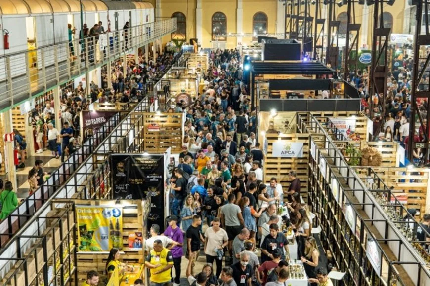 Expocachaça reúne 2 mil rótulos em BH 1 Expocachaça reúne 2 mil rótulos em BH